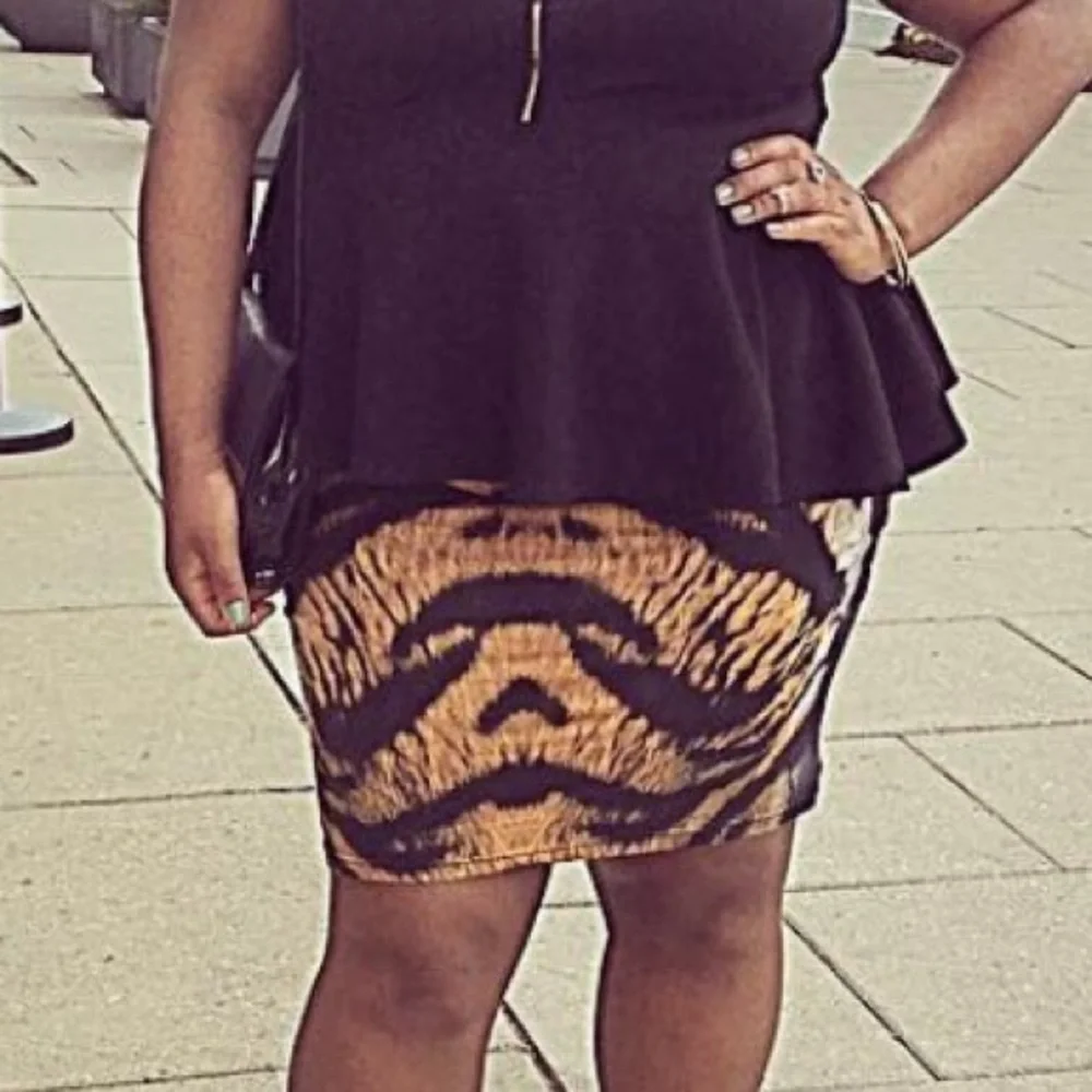 FOREVER 21 LEOPARD PRINT SKIRT